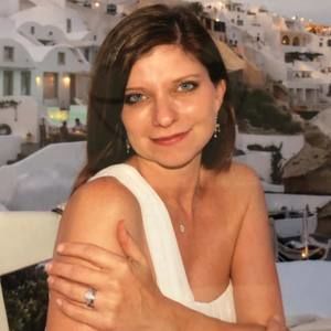 Meet your Posher, Leta